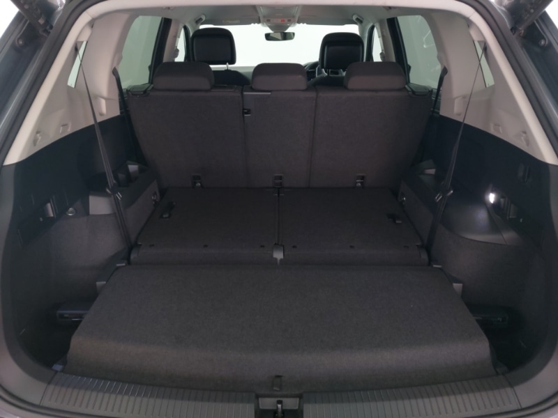 Used Volkswagen Tiguan Allspace 2023 for sale - 77664788: Photo 8