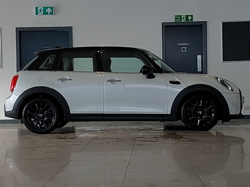 Used MINI Hatch 2023 for sale - 78099729: Photo 2