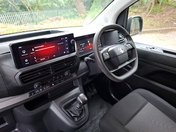 Used Vauxhall Vivaro 2024 for sale - 78660434: Photo
