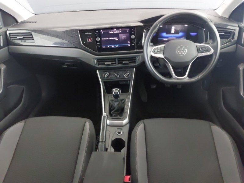 Used Volkswagen Polo 2023 for sale - 76796130: Photo 2