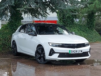 2024 - 115kW GS 54kWh 5dr Auto