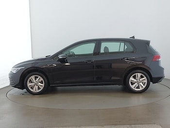 Used Volkswagen Golf 2021 for sale - 77752168: Photo