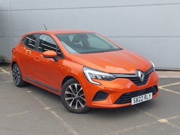 Used Renault Clio 2022 for sale - 78803202: Photo