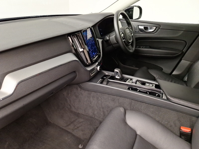 Used Volvo XC60 2023 for sale - 77224348: Photo 5