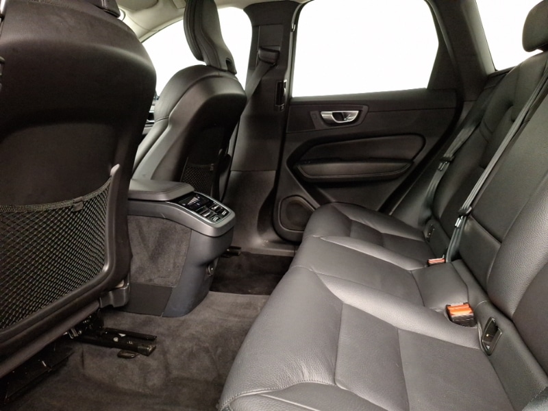 Used Volvo XC60 2023 for sale - 77224348: Photo 6