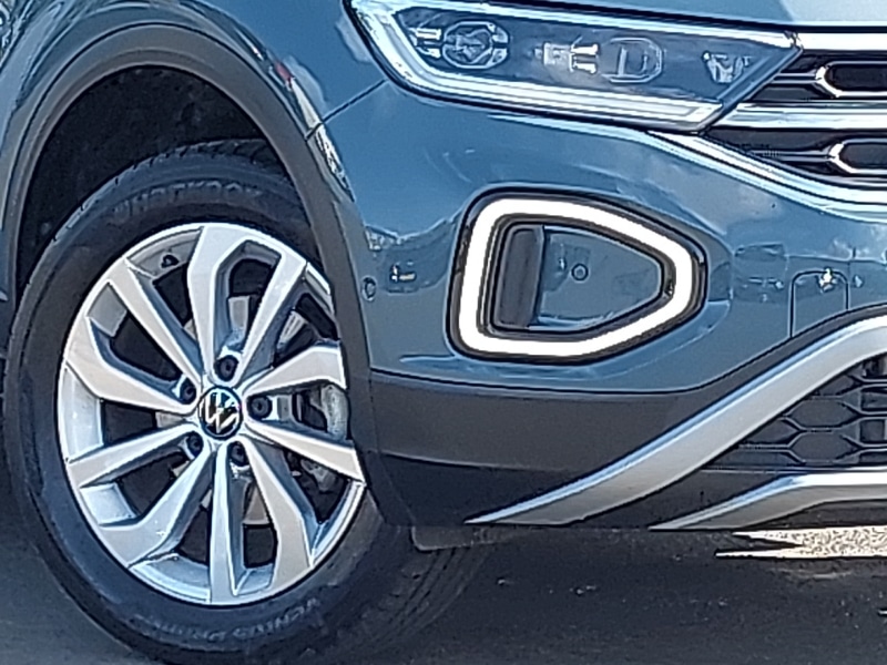 Used Volkswagen T-Roc 2024 for sale - 76506457: Photo 9