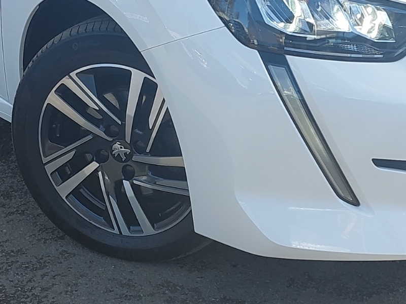 Used Peugeot 208 2023 for sale - 77717506: Photo 9