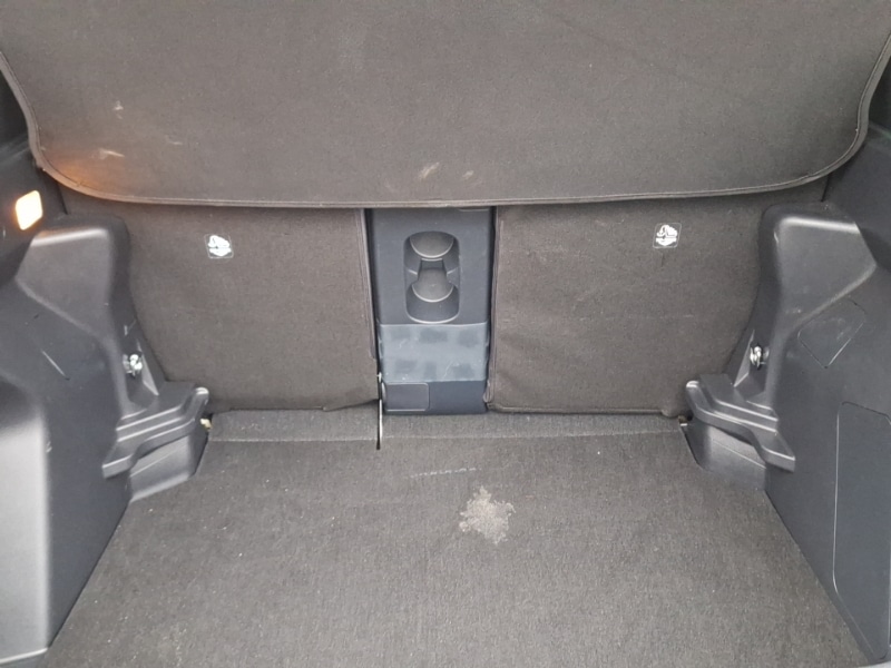 Used Toyota Yaris Cross 2022 for sale - 76656885: Photo 8