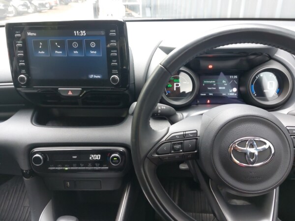 Used Toyota Yaris 2022 for sale - 76207853: Photo 11