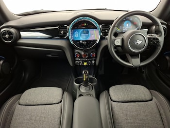 Used MINI Hatch 2023 for sale - 77652728: Photo