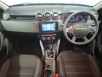 Used Dacia Duster 2023 for sale - 79419777: Photo