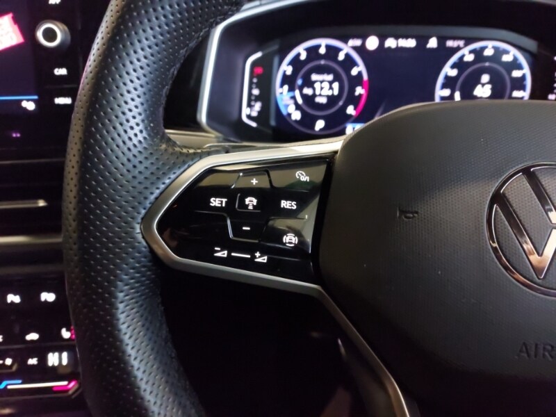 Used Volkswagen T-Roc 2022 for sale - 76683301: Photo 10