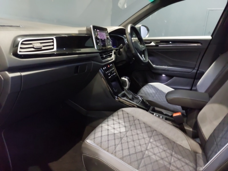 Used Volkswagen T-Roc 2022 for sale - 76683301: Photo 5