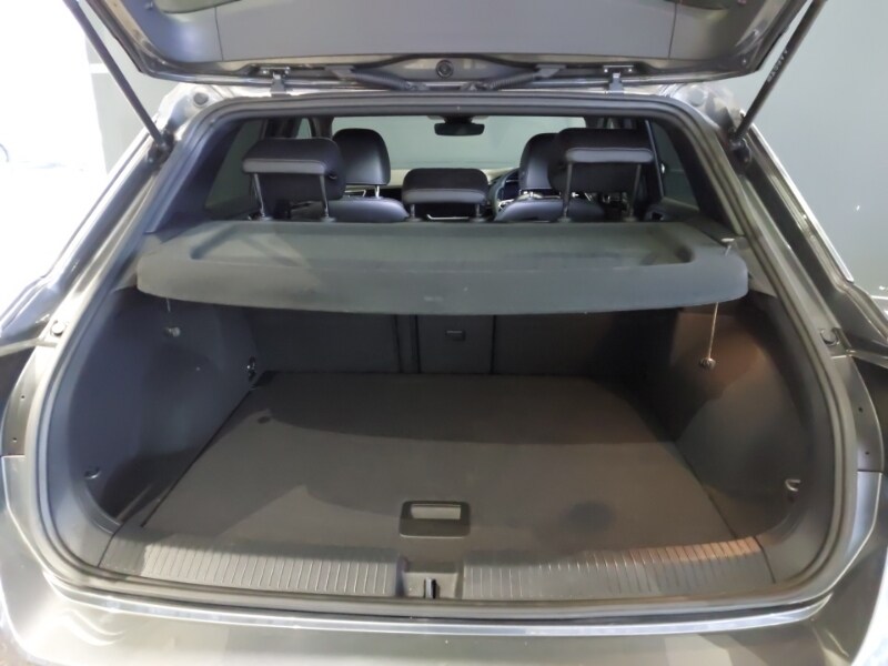 Used Volkswagen T-Roc 2022 for sale - 76683301: Photo 8