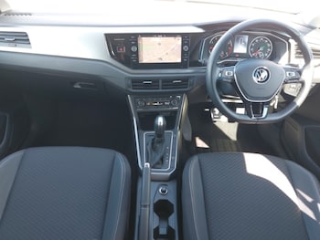 Used Volkswagen Polo 2021 for sale - 77150752: Photo