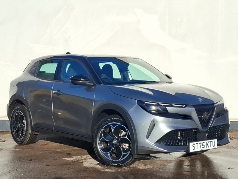 Used Alfa Romeo Junior 2025 for sale - 76383656: Photo 1