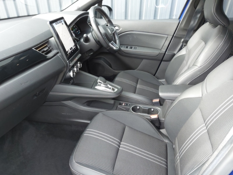 Used Renault Captur 2023 for sale - 78057465: Photo 5