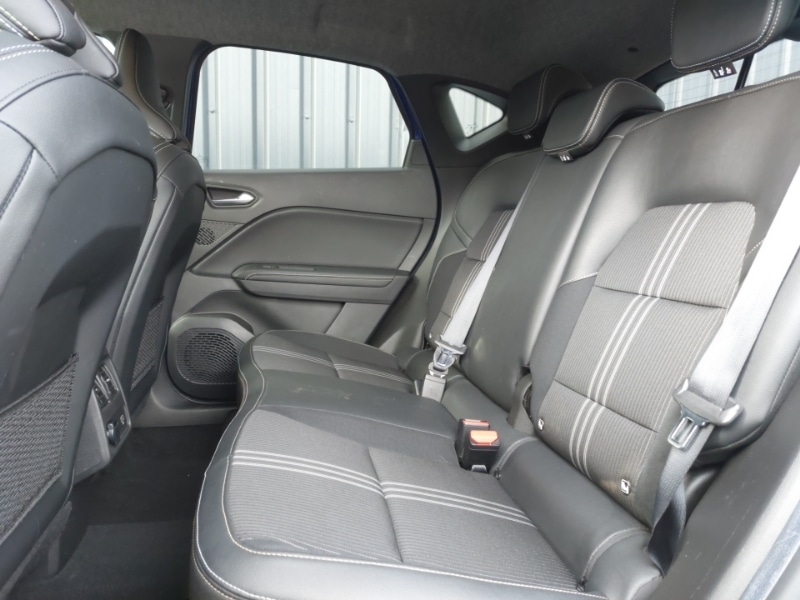 Used Renault Captur 2023 for sale - 78057465: Photo 6