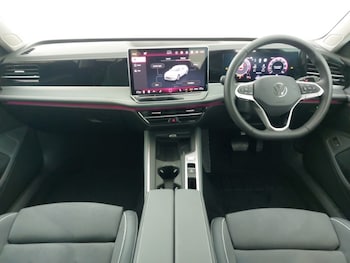 Used Volkswagen Passat 2025 for sale - 77405731: Photo