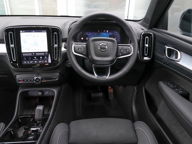 Used Volvo XC40 2025 for sale - 76575763: Photo 11