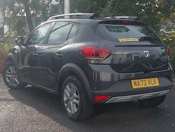 Used Dacia Sandero Stepway 2022 for sale - 76519075: Photo