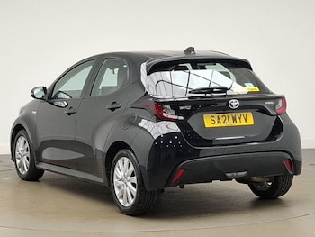 Used Toyota Yaris 2021 for sale - 77544834: Photo