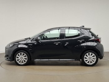 Used Toyota Yaris 2021 for sale - 77544834: Photo