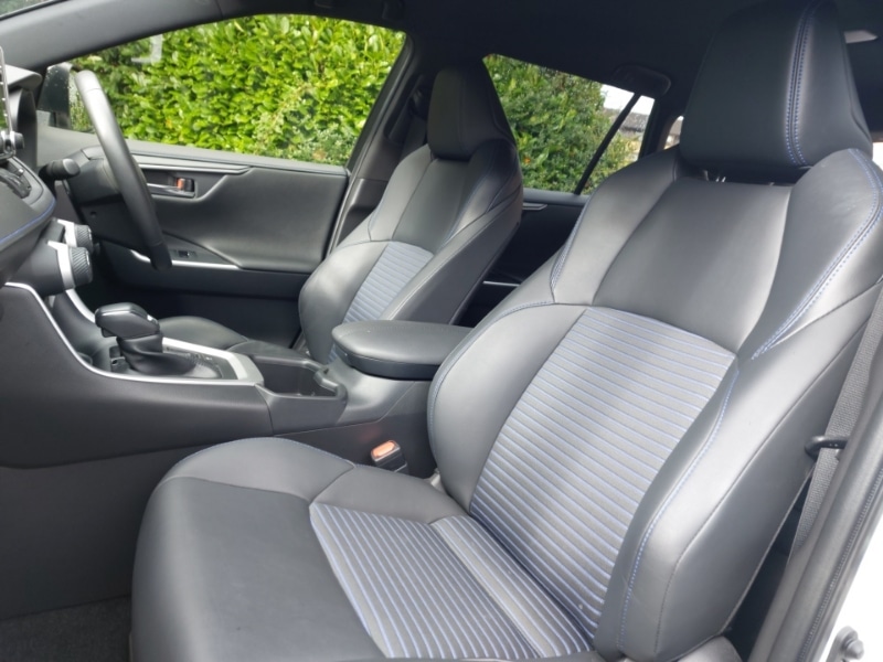 Used Toyota RAV4 2022 for sale - 76387614: Photo 5