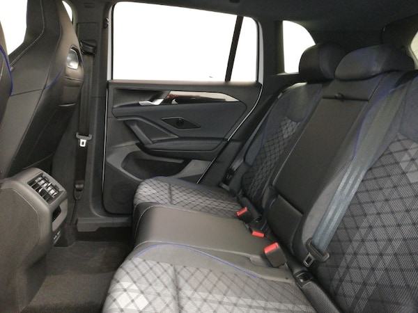 Used Volkswagen Tiguan 2024 for sale - 76237675: Photo 6