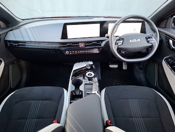 Used Kia EV6 2024 for sale - 77318879: Photo