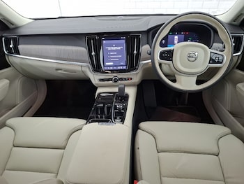 Used Volvo V90 2025 for sale - 79201262: Photo