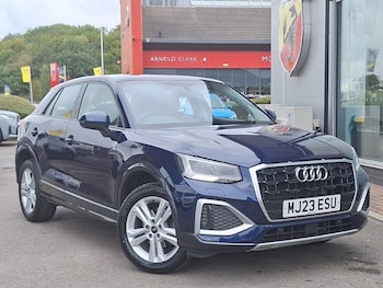 Audi - Q2