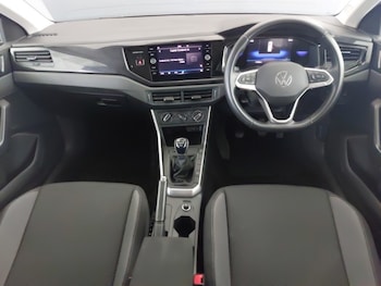 Used Volkswagen Polo 2023 for sale - 77063086: Photo