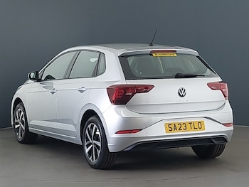 Used Volkswagen Polo 2023 for sale - 77063086: Photo