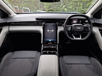 Used Ford Explorer 2025 for sale - 77318859: Photo