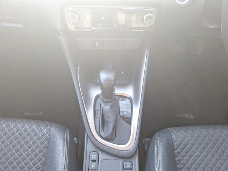 Used Mazda Mazda2 HYBRID 2023 for sale - 77832867: Photo 10