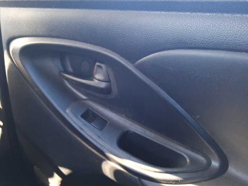 Used Mazda Mazda2 HYBRID 2023 for sale - 77832867: Photo 11