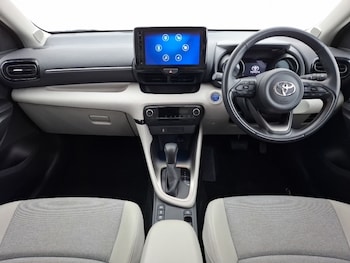 Used Toyota Yaris 2023 for sale - 78576245: Photo
