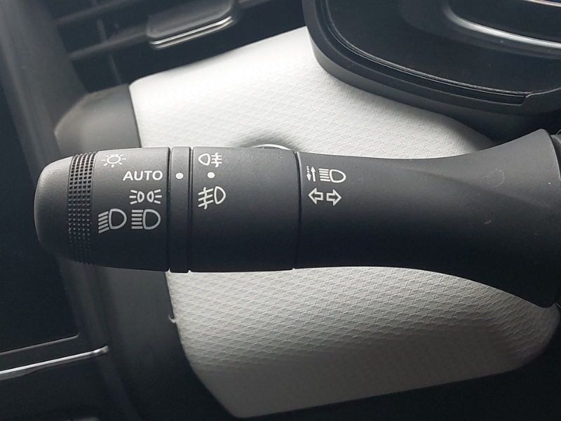 Used Renault Clio 2023 for sale - 77898032: Photo 12