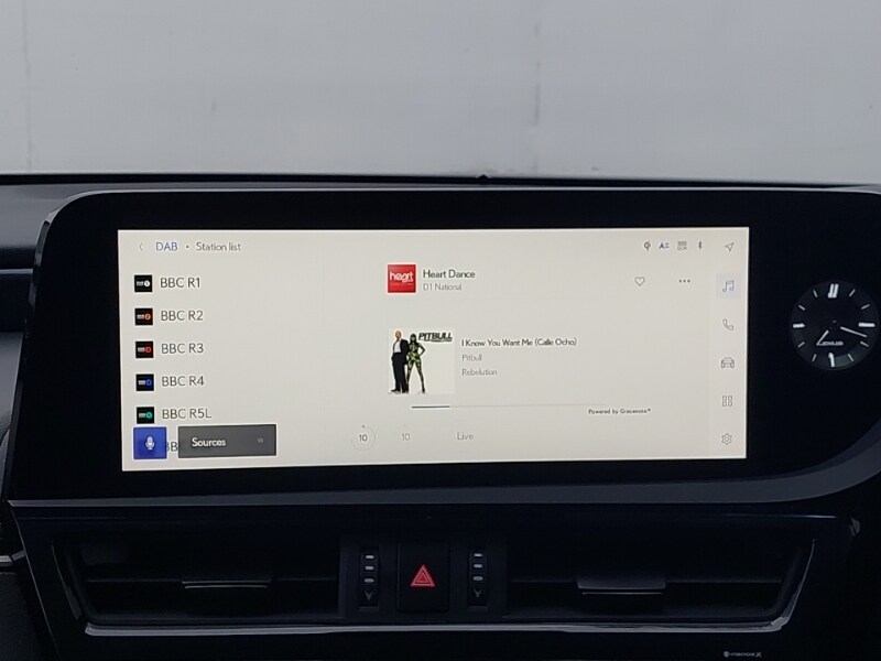 2023 Lexus ES 300h 2.5 4dr CVT Saloon Hybrid Automatic - Picture 10 of 12