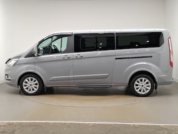 Used Ford Tourneo Custom 2023 for sale - 77933759: Photo