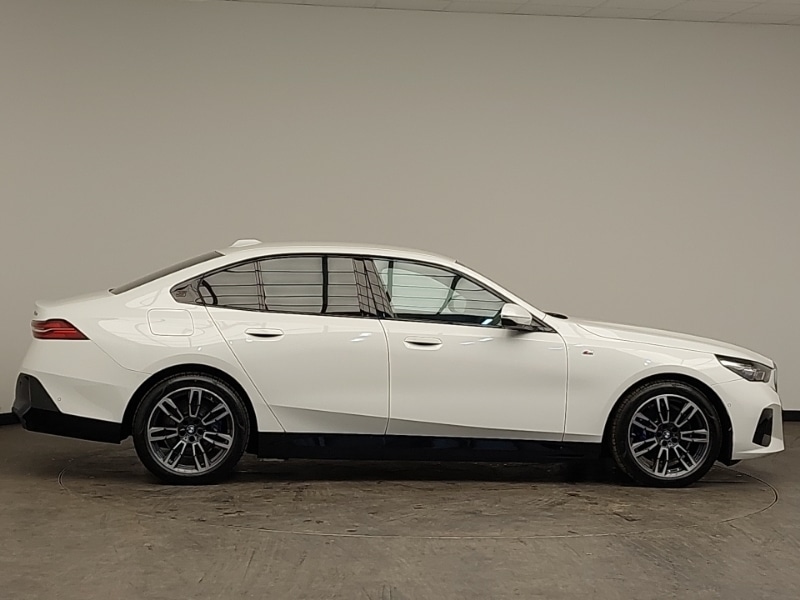 Used BMW 5 Series 2026 for sale - 77677553: Photo 2