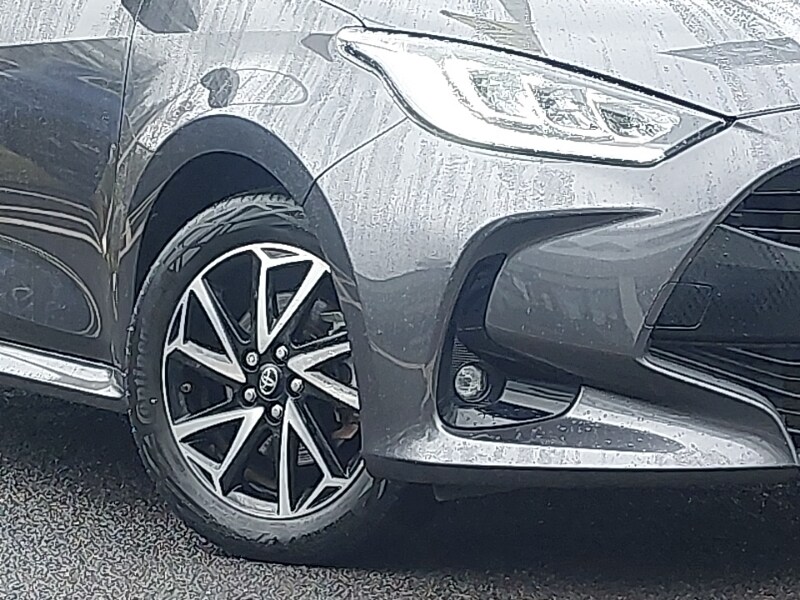 Used Toyota Yaris 2023 for sale - 77690421: Photo 9