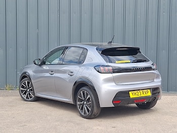 Used Peugeot 208 2023 for sale - 79597439: Photo