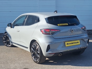 Used Renault Clio 2025 for sale - 79580987: Photo