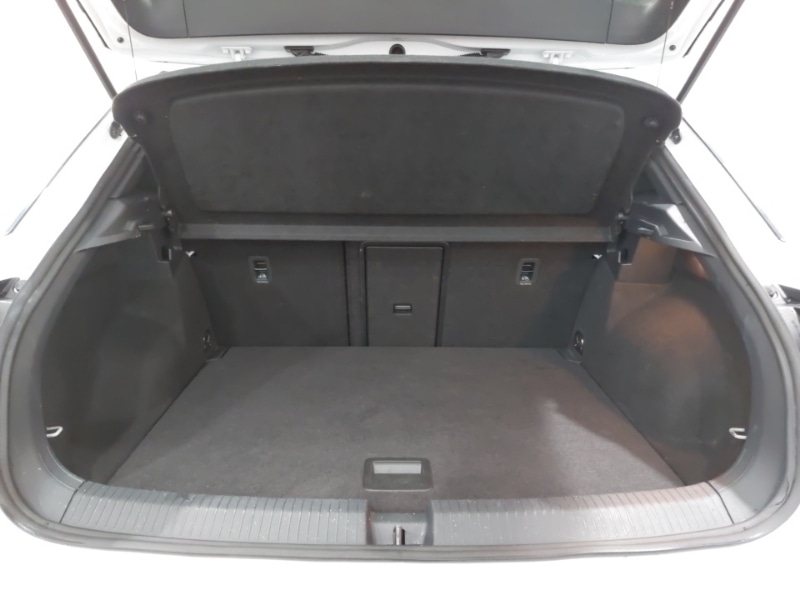 Used Volkswagen T-Roc 2022 for sale - 77778070: Photo 8