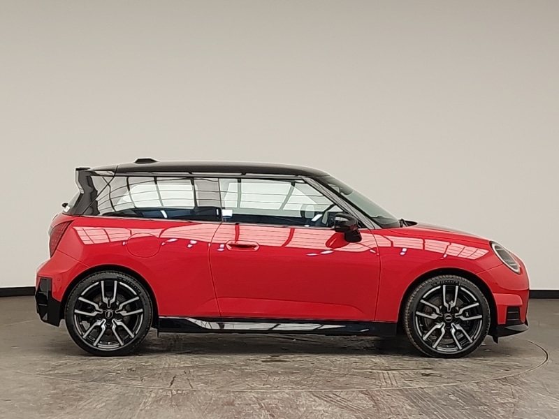 Used MINI Cooper 2025 for sale - 77277925: Photo 2