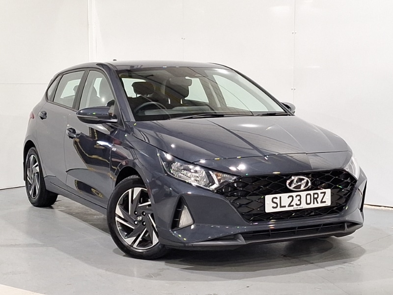 Used Hyundai i20 2023 for sale - 76107903: Photo 1