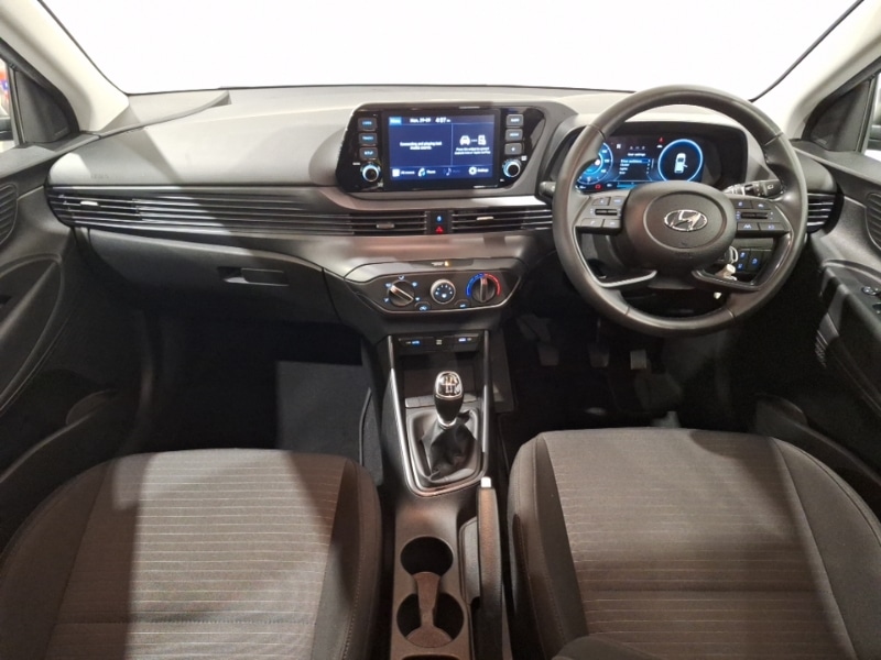 Used Hyundai i20 2023 for sale - 76107903: Photo 2