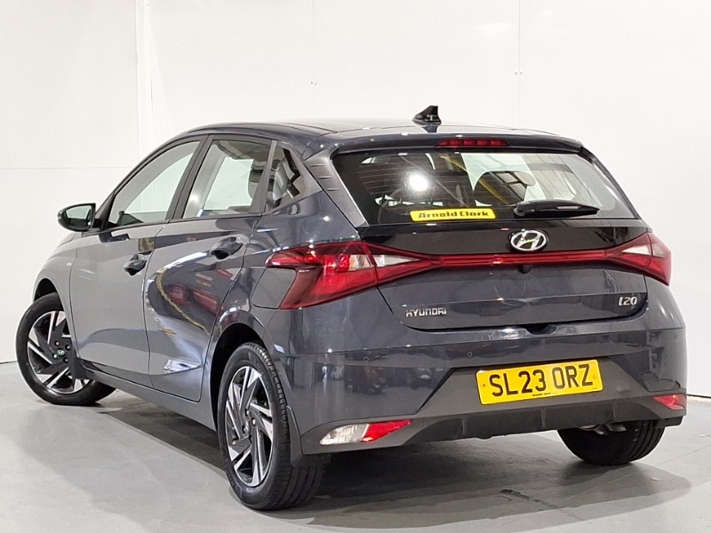 Used Hyundai i20 2023 for sale - 76107903: Photo 3